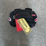 Black and red Sprayground backpack - Image 2