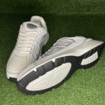Dior Men's White and Grey Trainers - Image 2