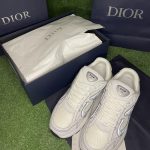 Dior Men's White and Grey Trainers - Image 7