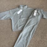 Alo Yoga Men's Grey Sweatshirt